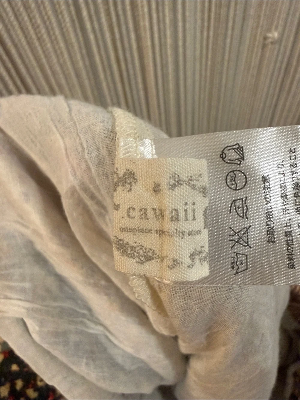 Cawaii Boho Patchwork Floral Mini Skirt with Lace Hem - Picture 2 of 7